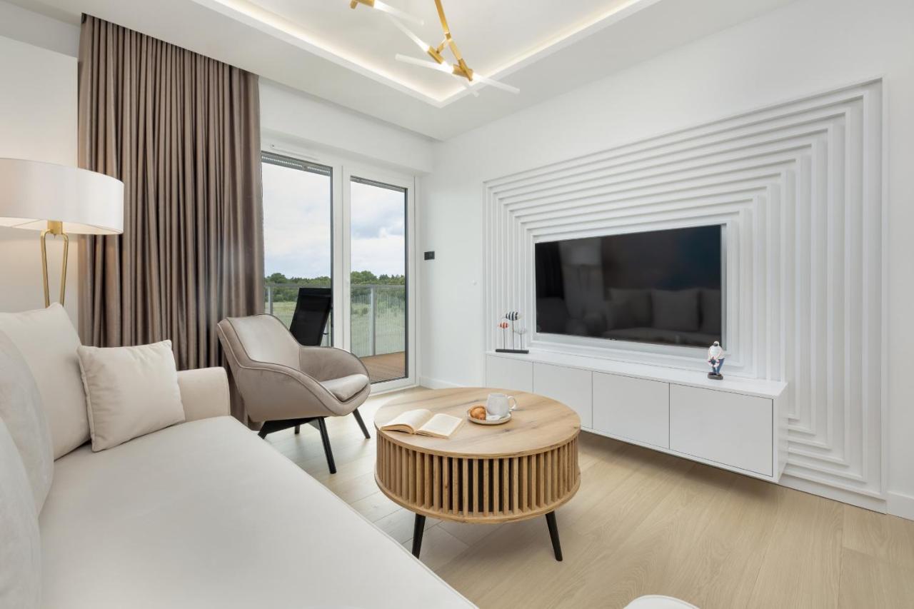 Polanki Aqua Apartment With Parking By Renters Prestige Kołobrzeg Eksteriør billede