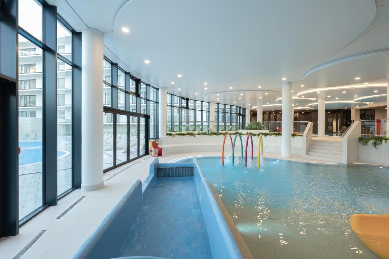 Polanki Aqua Apartment With Parking By Renters Prestige Kołobrzeg Eksteriør billede